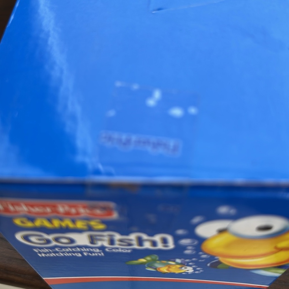 Vintage Fisher Price Go Fish Color Matching Game - Picture 6 of 6
